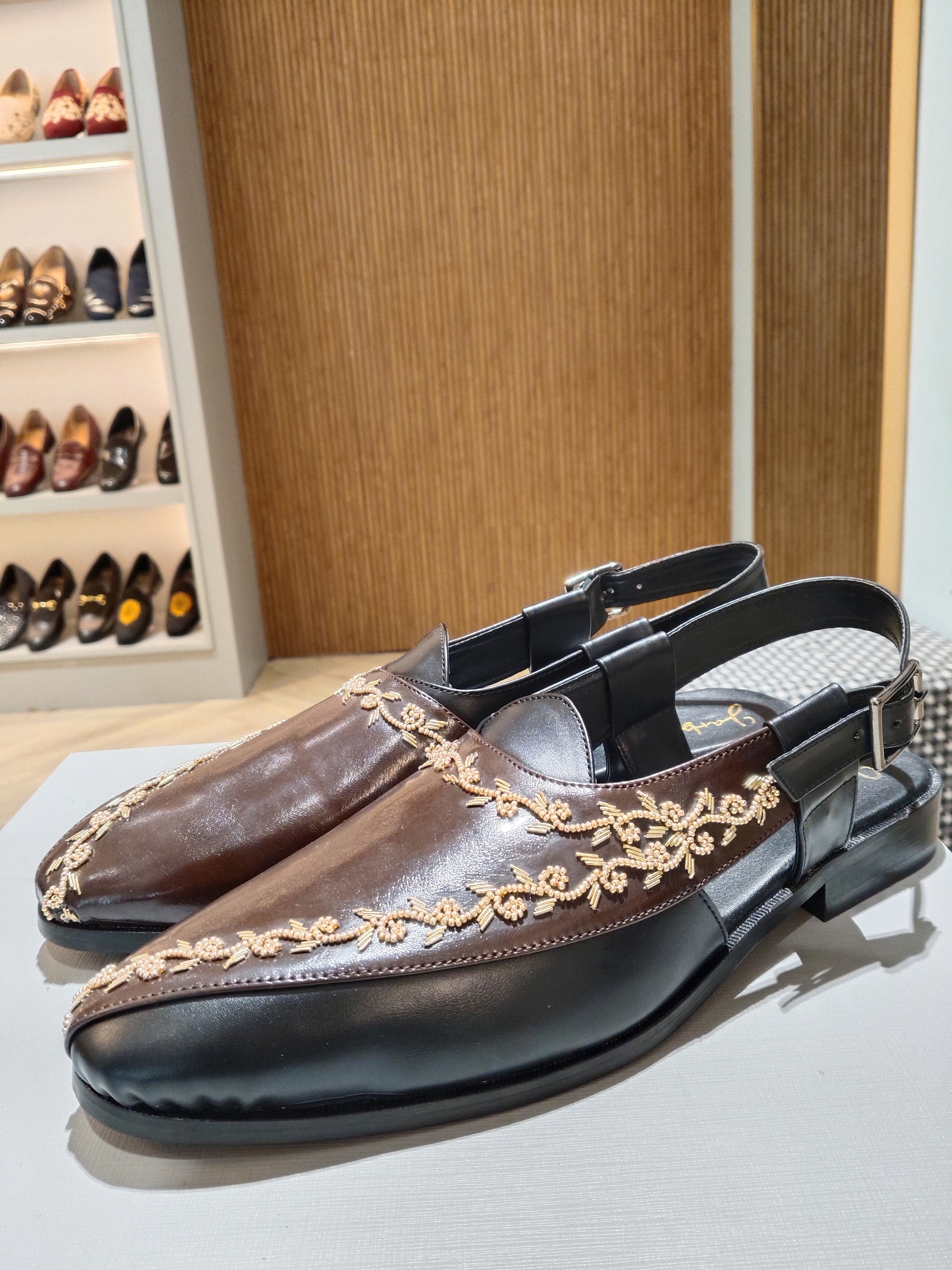 Jodhana Peshawar- Black & Brown