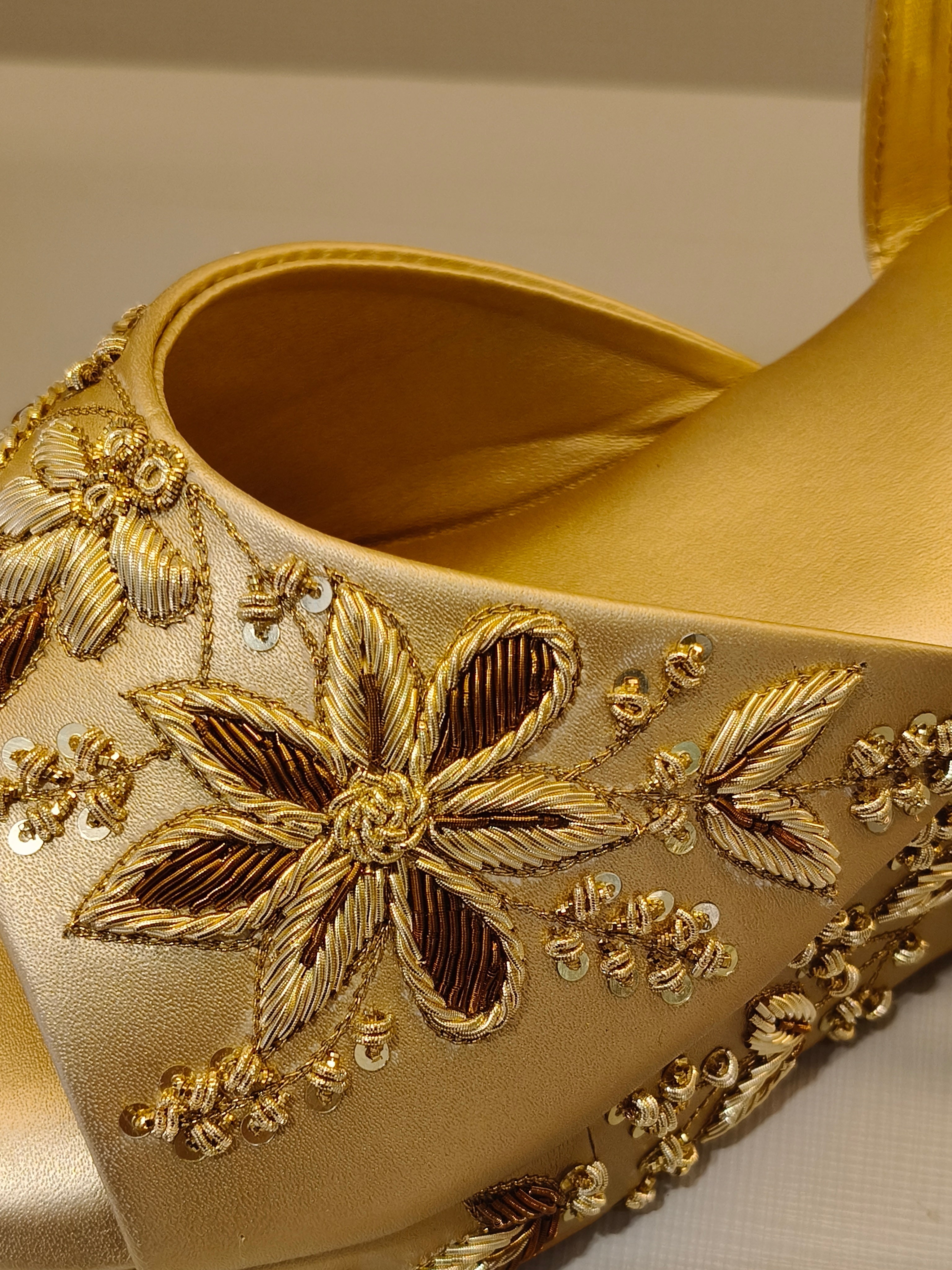 Valentino - Gold