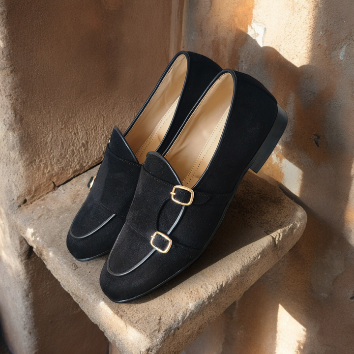 Osaka - Black suede