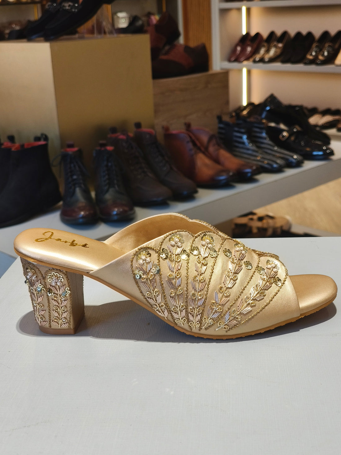 Zari - Gold